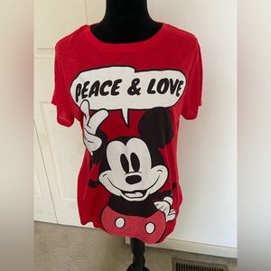 Mickey Mouse Peace & Love T-shirt Authentic Disney Brand Size XL LIKE NEW